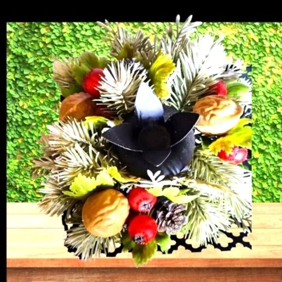 VINTAGE CHRISTMAS WROUGHT IRON PLASTIC Holly & Berry Candle CADDY/HOLDER  1940's - Picture 4 of 6